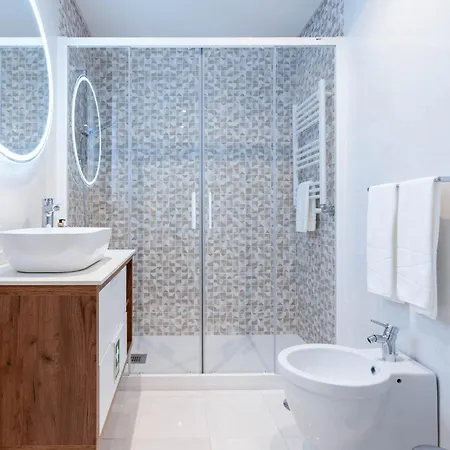 Cedofeita Sunny - Balcony & Parking Apartment