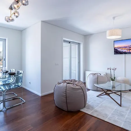 Apartament Cedofeita Sunny - Balcony & Parking